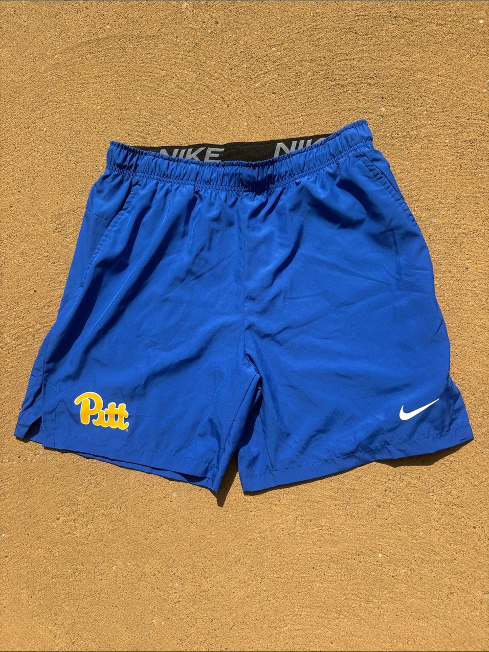 NWT Nike Blue Pitt Panthers Men’s Dri-Fit Team Training Shorts Size Large